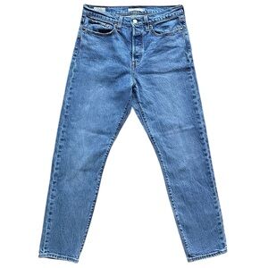 Levi's Medium Wash Wedgie Fit Straight Jean High Rise‎ Waterless W29